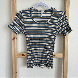 Fitted Ribbed 70’s Striped Short Sleeve Top